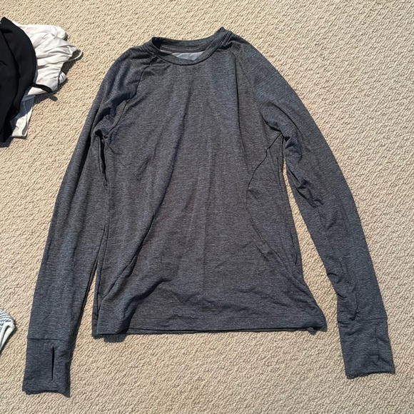 Nike long sleeve - Picture 1 of 2